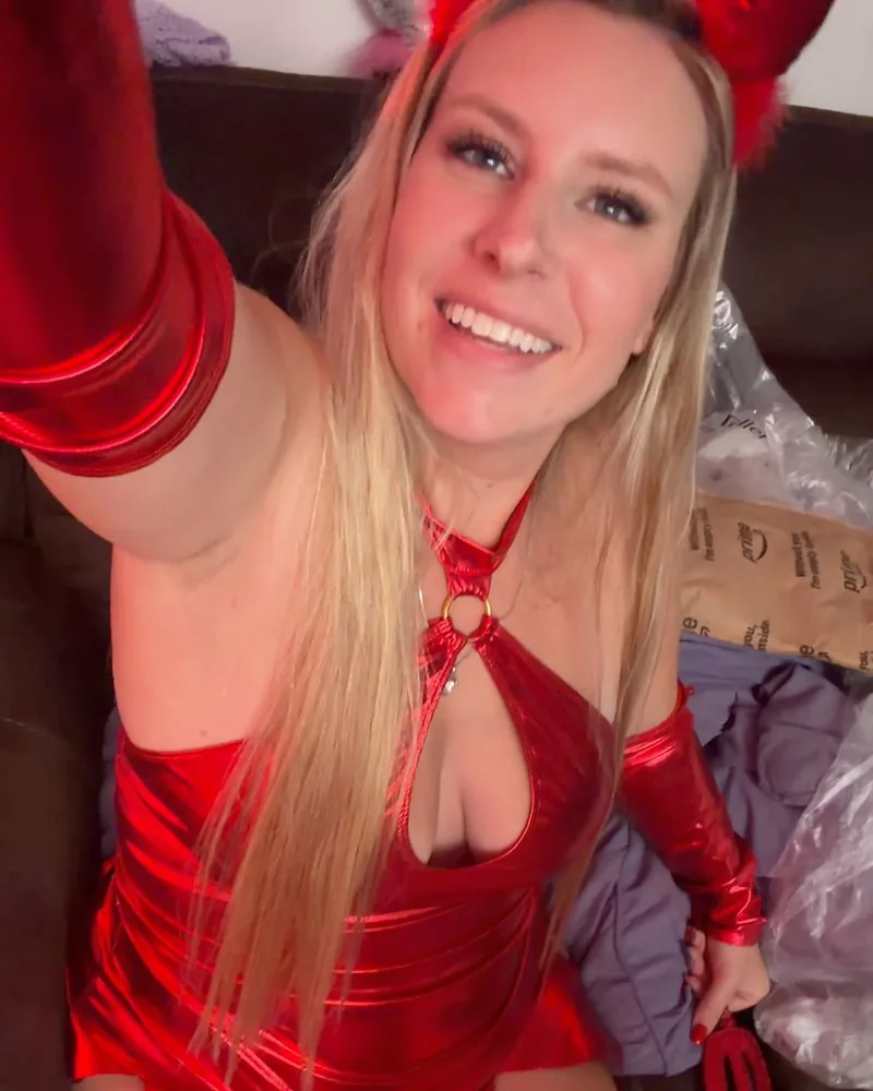 Sofia Honey photo 3